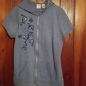 Short sleeve light blue hoodie